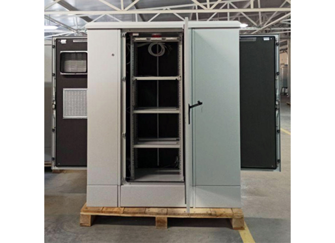 Ensuring an ongoing operation of telecom equipment in aggressive environments